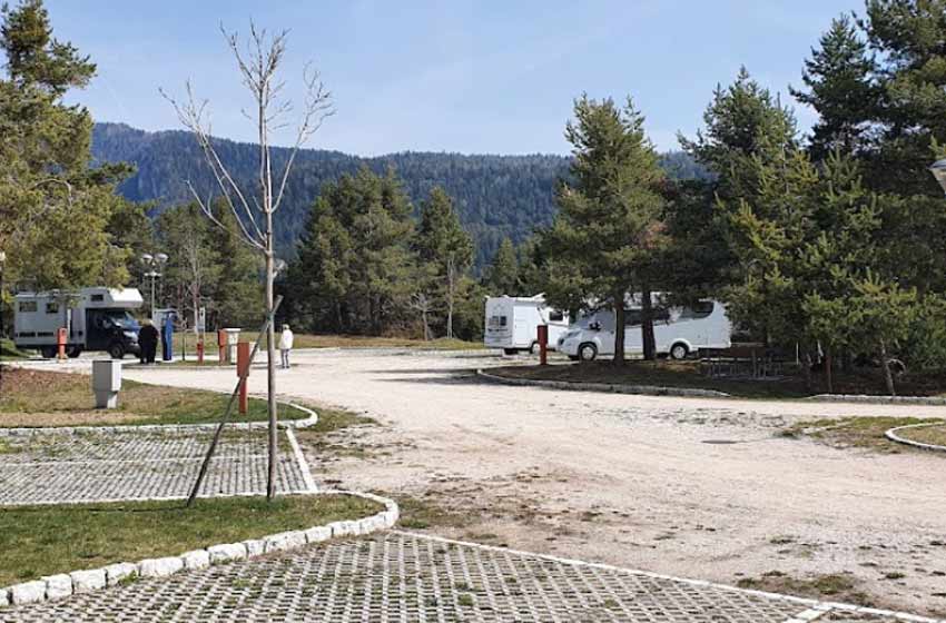 Area sosta camper - castelfondo