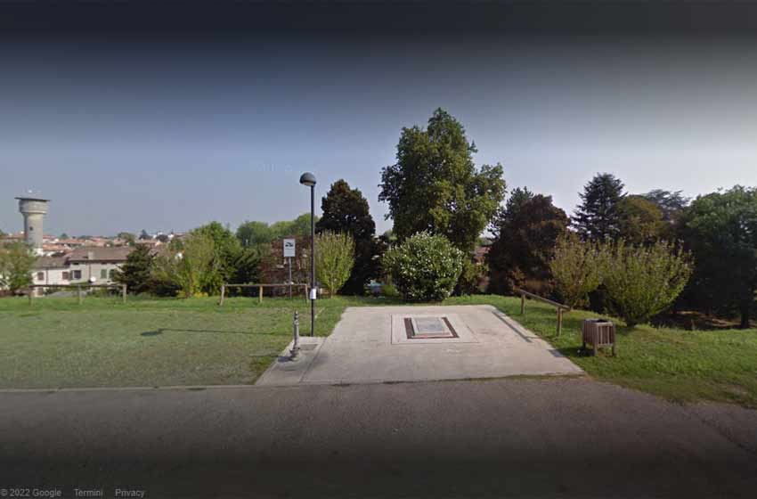 Area sosta camper castelmassa
