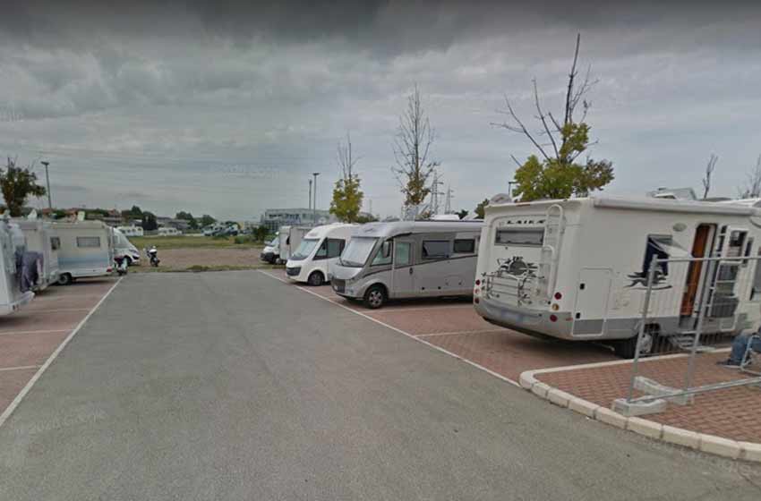 Parcheggio auto e camper ccils onlus