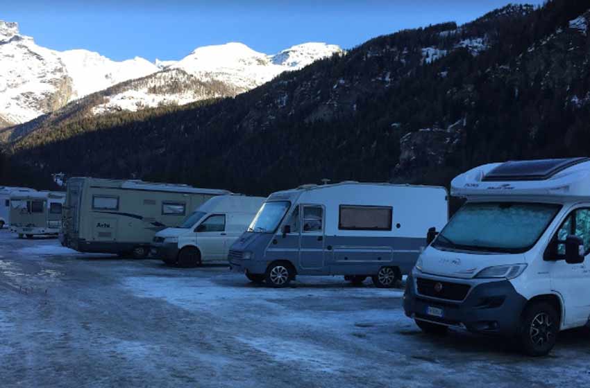 Area sosta camper champoluc