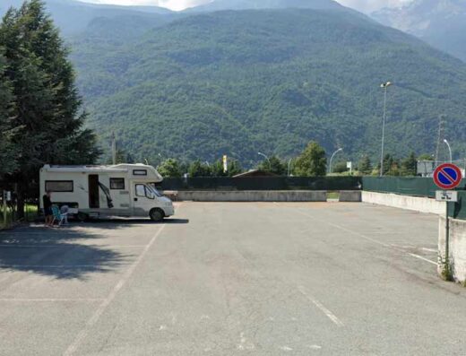 AREA SOSTA CAMPER CHÂTILLON