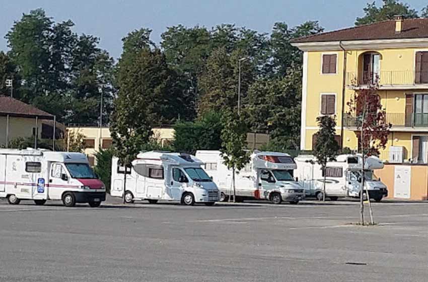 Area sosta camper - cherasco