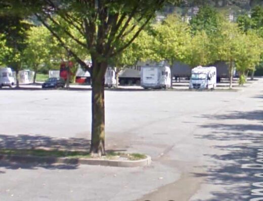 AREA SOSTA CAMPER CHIAVENNA
