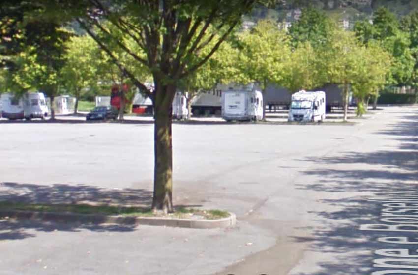 Area sosta camper chiavenna