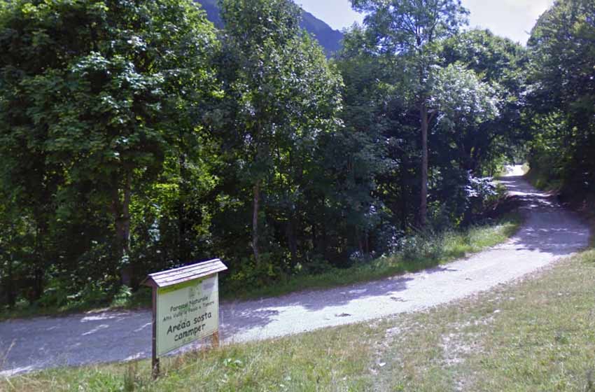 Area sosta camper gambin