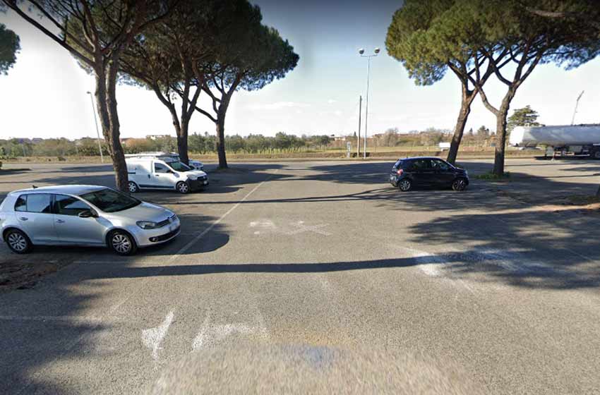 Parcheggio cimitero ciampino