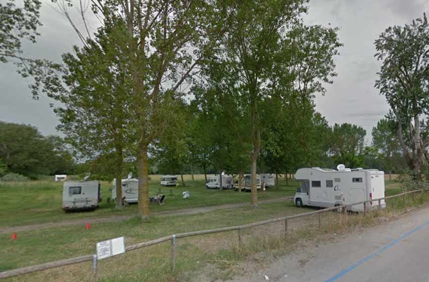 Parcheggio camper lido