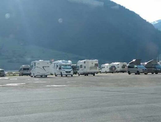 AREA SOSTA CAMPER CURON VENOSTA