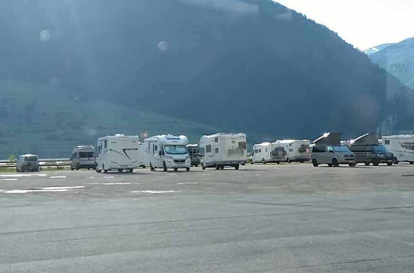 Area sosta camper curon venosta