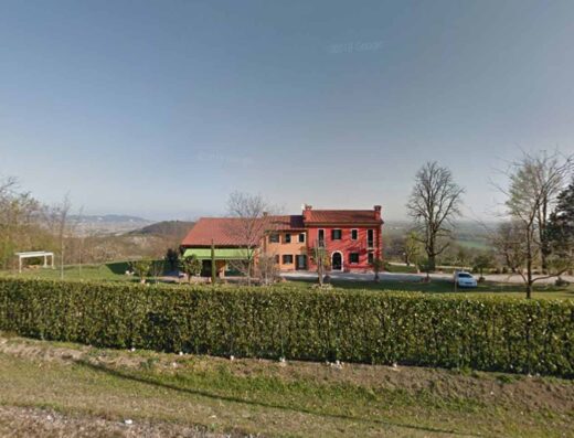 COUNTRY HOUSE BUCANEVE