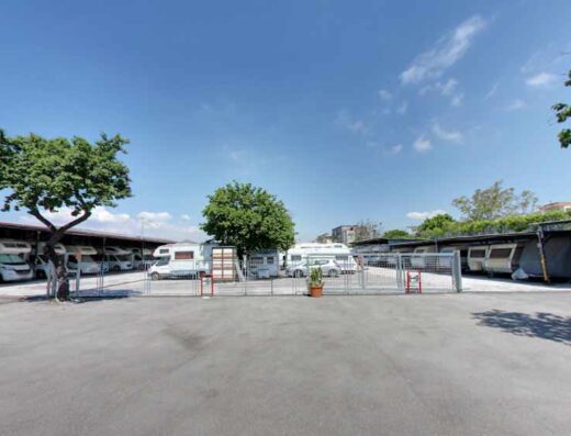 AREA SOSTA CAMPER LA BOUTIQUE DEL CAMPEGGIATORE
