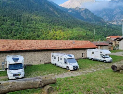 AREA SOSTA CAMPER “LE CASERMETTE” FENESTRELLE