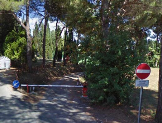 AREA DI PARCHEGGIO FOIANO DELLA CHIANA