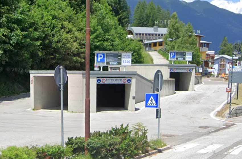 Parking hotel belvedere