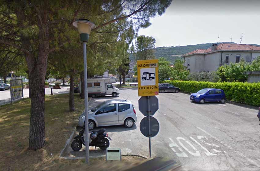 Parcheggio camper le mosse