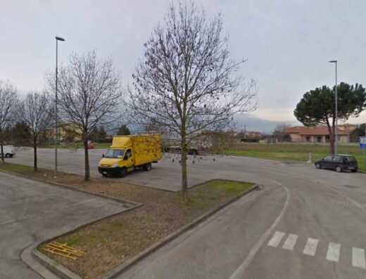 AREA SOSTA CAMPER FUCECCHIO