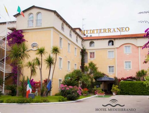 PARCHEGGIO HOTEL MEDITERRANEO
