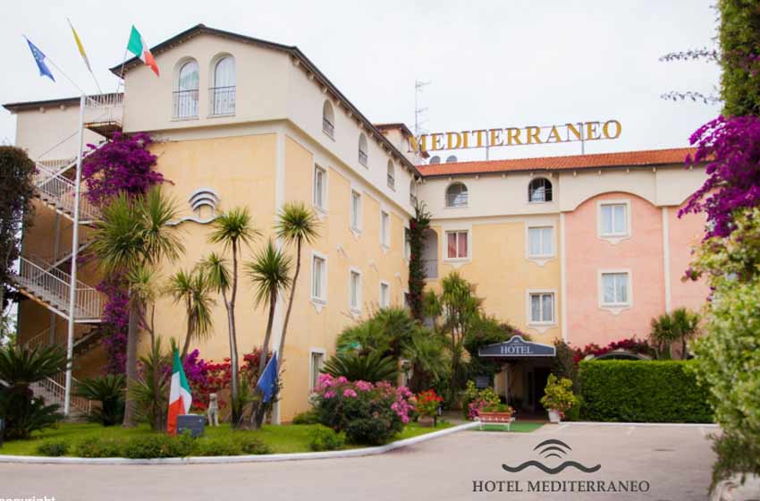 Parcheggio hotel mediterraneo