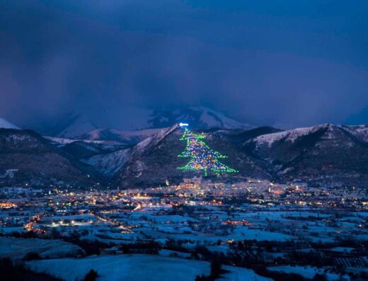 CHRISTMASLAND – GUBBIO È NATALE
