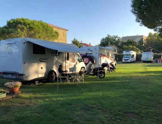 AREA SOSTA CAMPER IL PELLEGRINO
