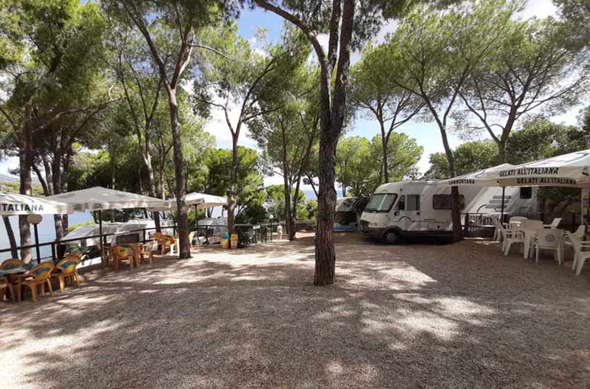 Area sosta ferrato