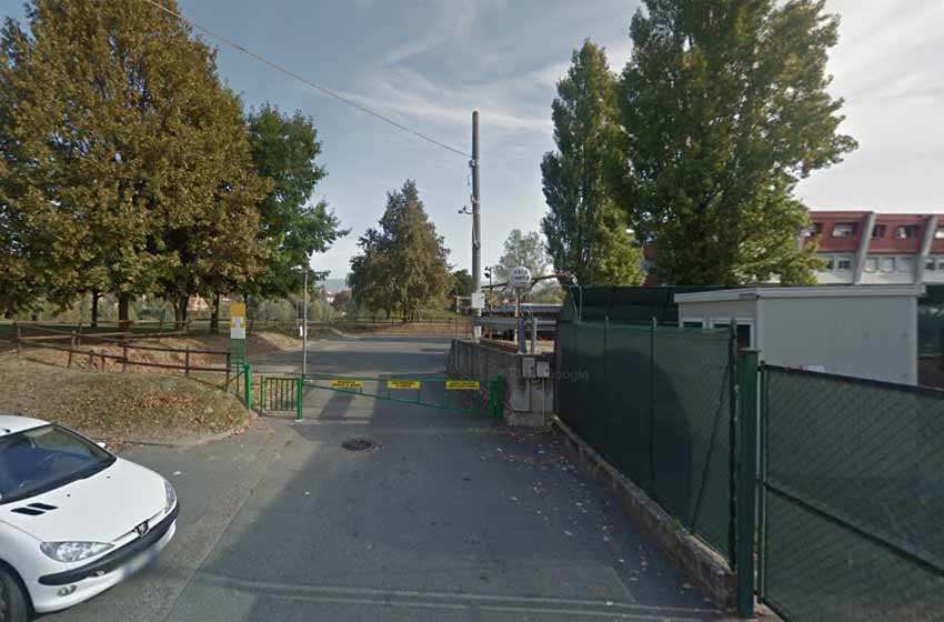 Area sosta camper - ivrea