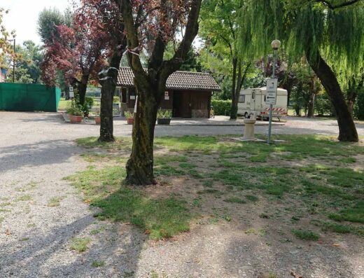 CAMPING INTERNATIONAL