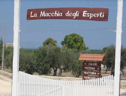 SOSTA CAMPER MACCHIA DEGLI ESPERTI