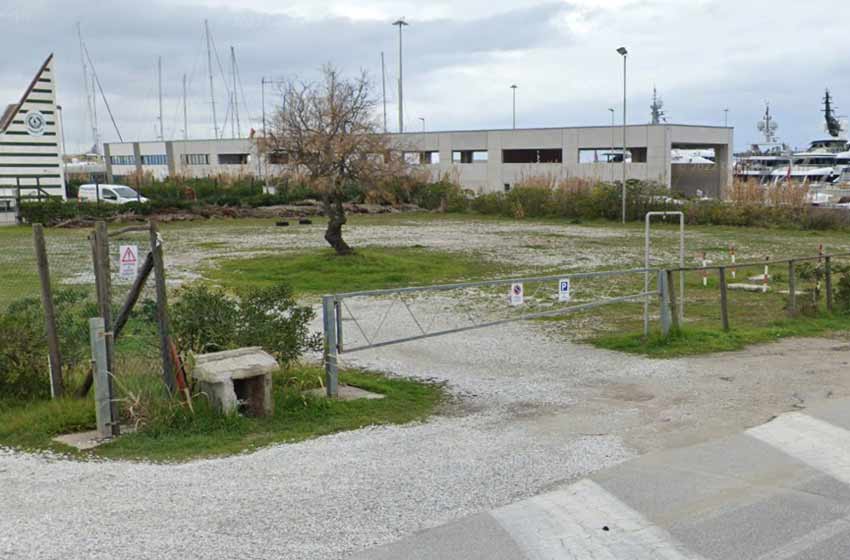 Parcheggio la sirenetta - viareggio