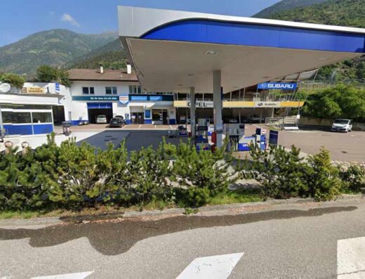 AREA DI SERVIZIO ENI