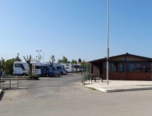 OASI AREA CAMPER LESINA