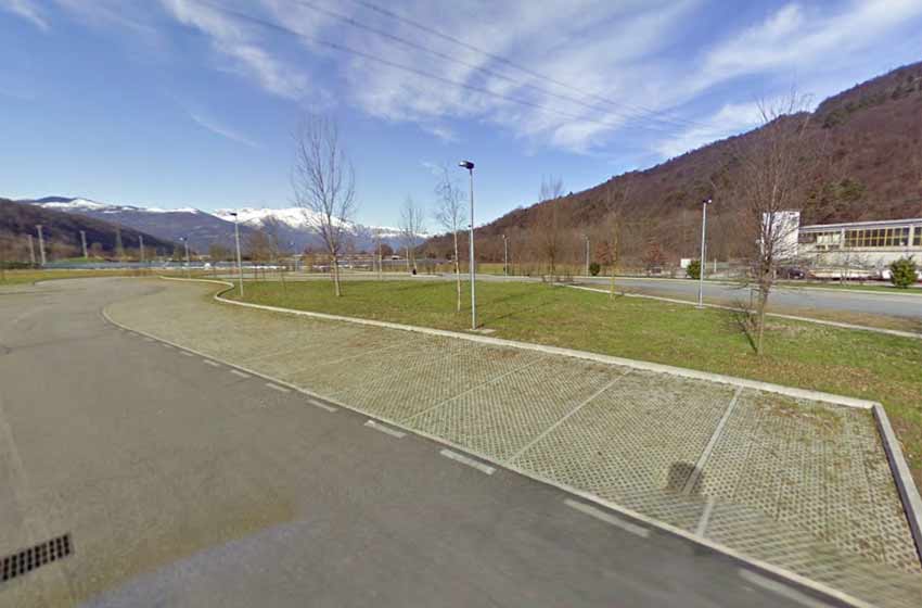 Area sosta camper - luino