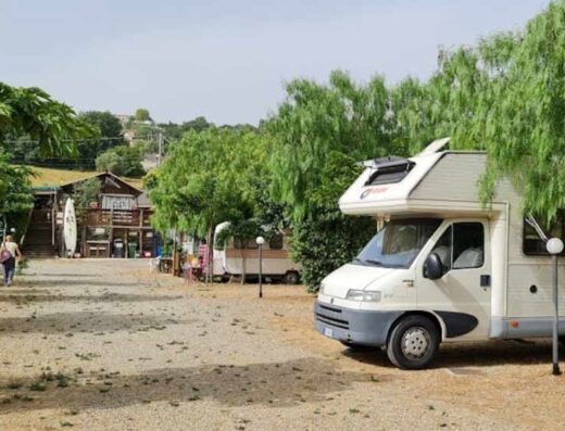 SOSTA CAMPER LA VOLPE DI AGROPOLI