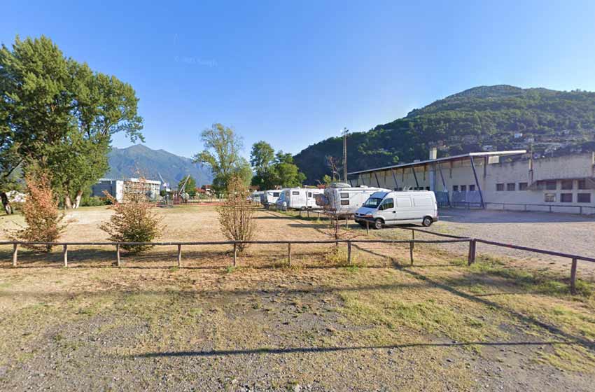 Sosta camper maccagno