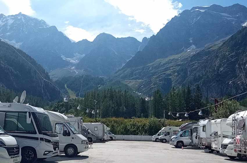 Area sosta camper macugnaga