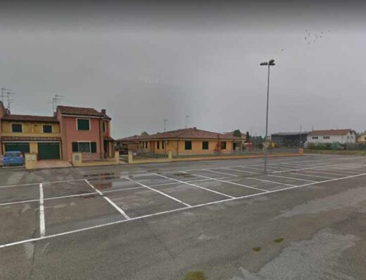 PARCHEGGIO MAGNACAVALLO