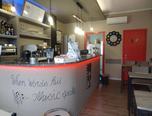 MAMA MUSIC CAFE’