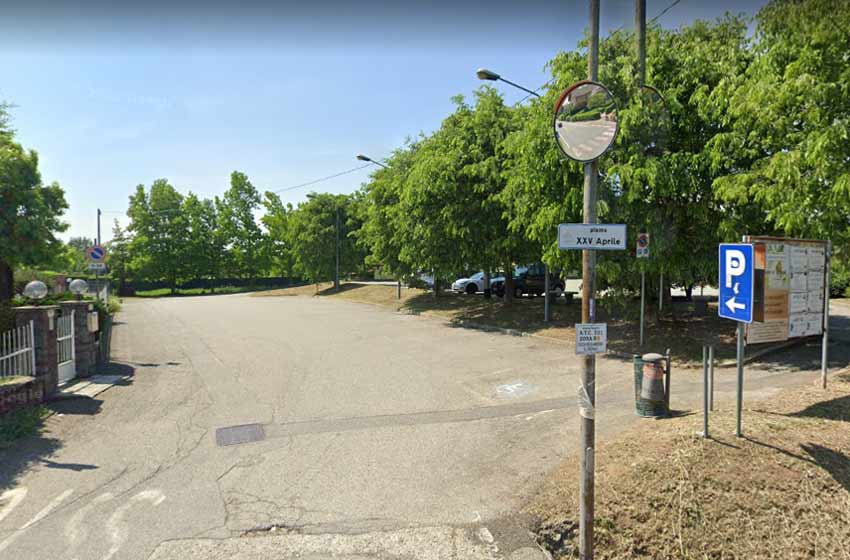 Parcheggio piazza xxv aprile - montalenghe