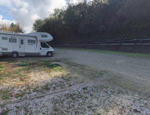 SOSTA CAMPER MONTELUPO ALBESE