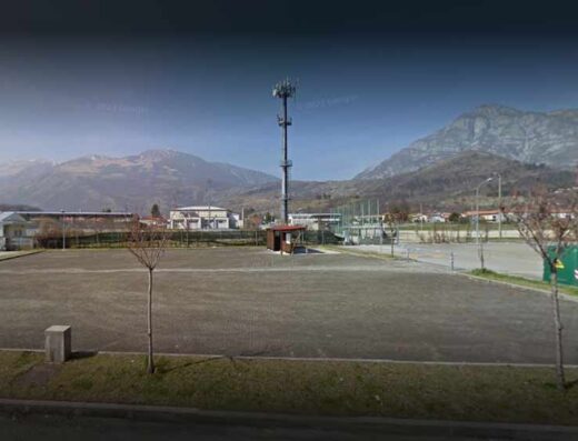 AREA SOSTA CAMPER MONTEREALE VALCELLINA