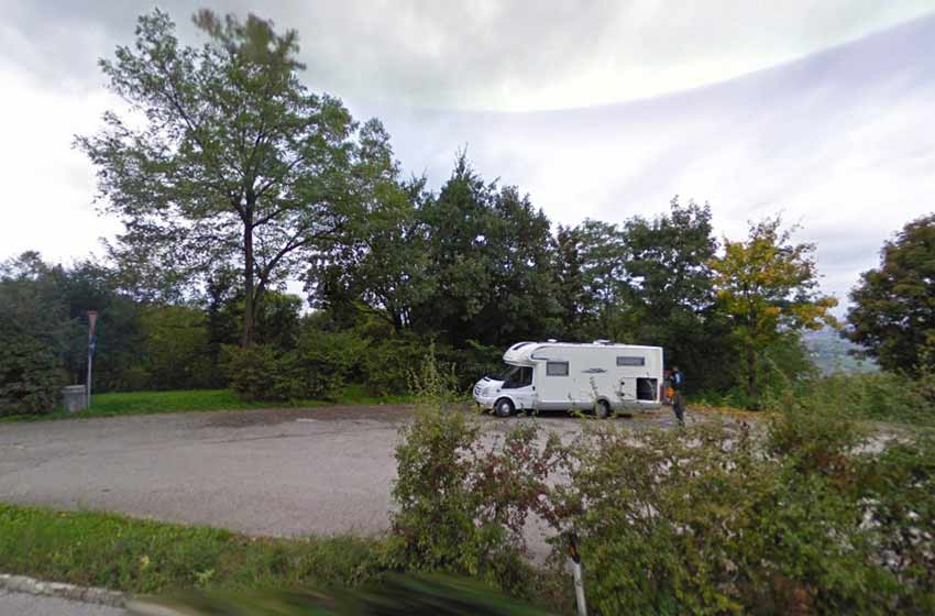 Area di sosta camper p12