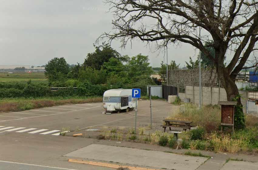 Sosta camper none
