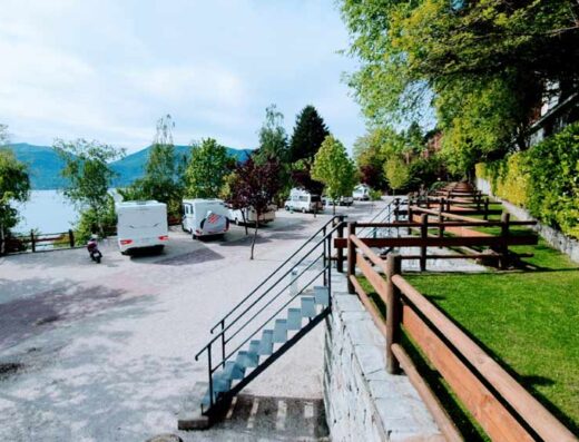AREA SOSTA CAMPER OGGEBBIO