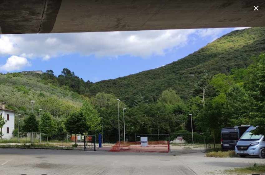 Punto sosta scale mobili - spoleto