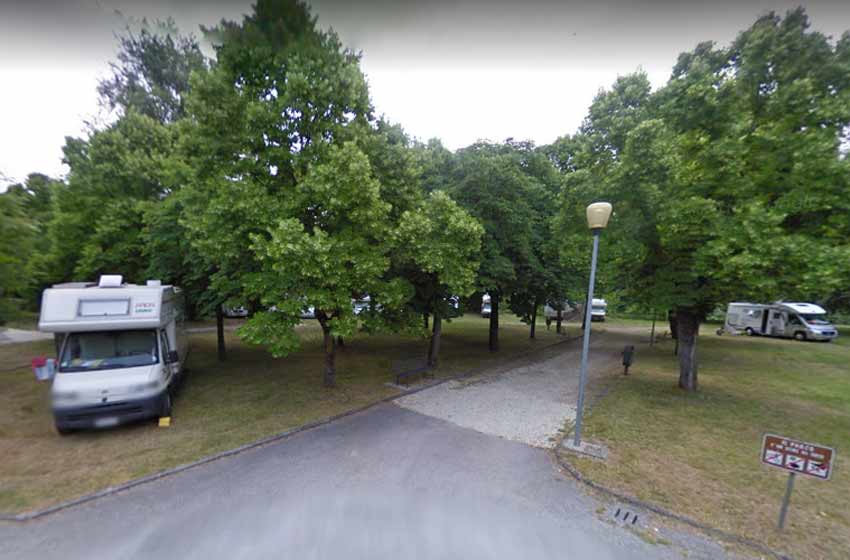 Area sosta camper pergola