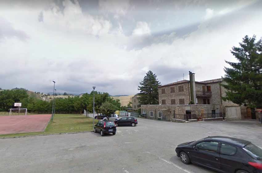 Area sosta camper piandimeleto