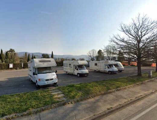 AREA SOSTA CAMPER PISTOIA