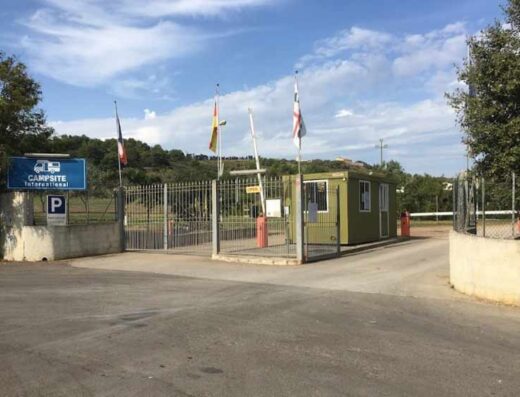 AREA SOSTA CAMPER CAMPSITE INTERNATIONAL