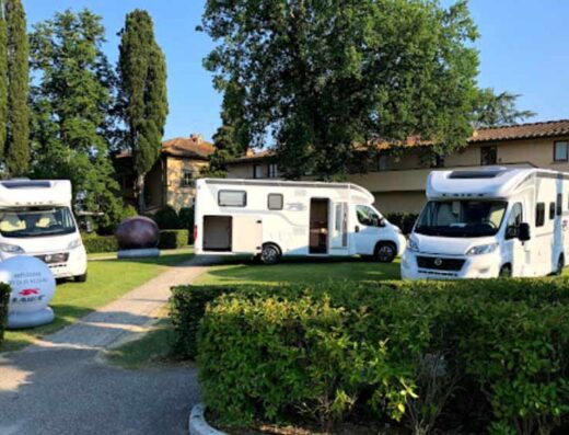 AREA SOSTA CAMPER A GENOVA DI PONS CAMPER E CARAVAN