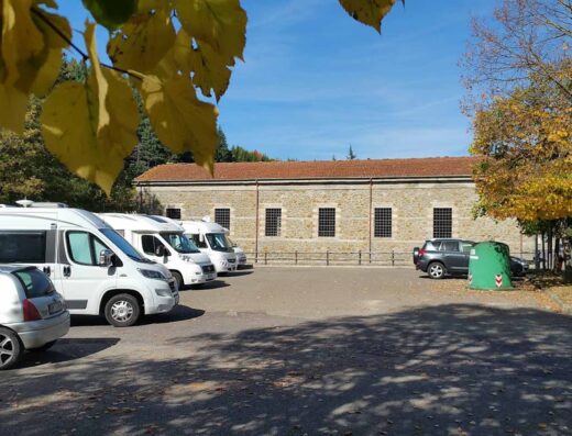AREA SOSTA CAMPER CAPODARNO A PRATOVECCHIO